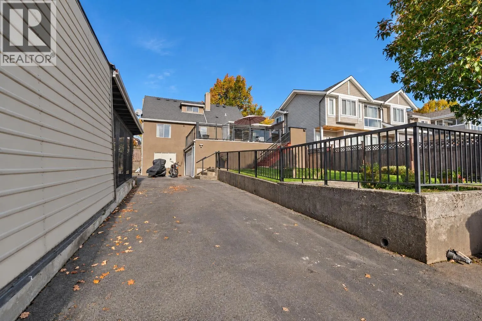 1930 EDINBURGH STREET