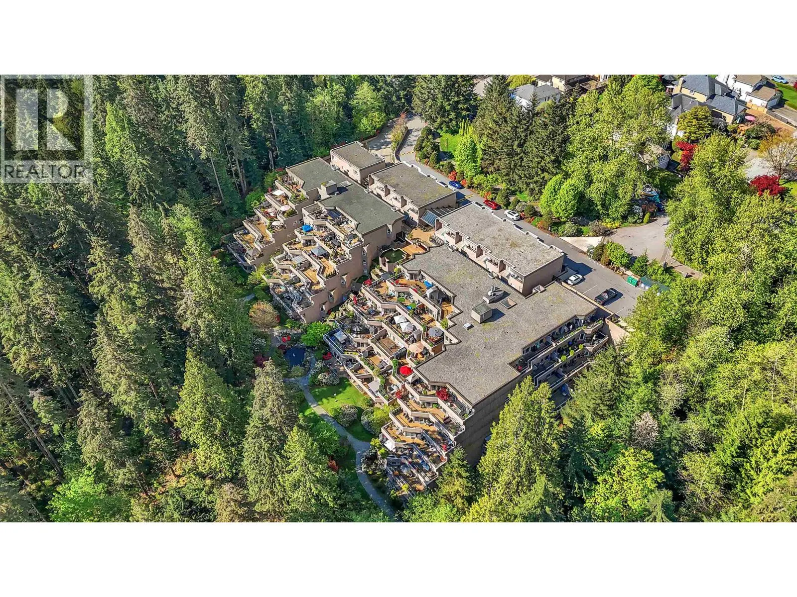 207 1500 OSTLER COURT