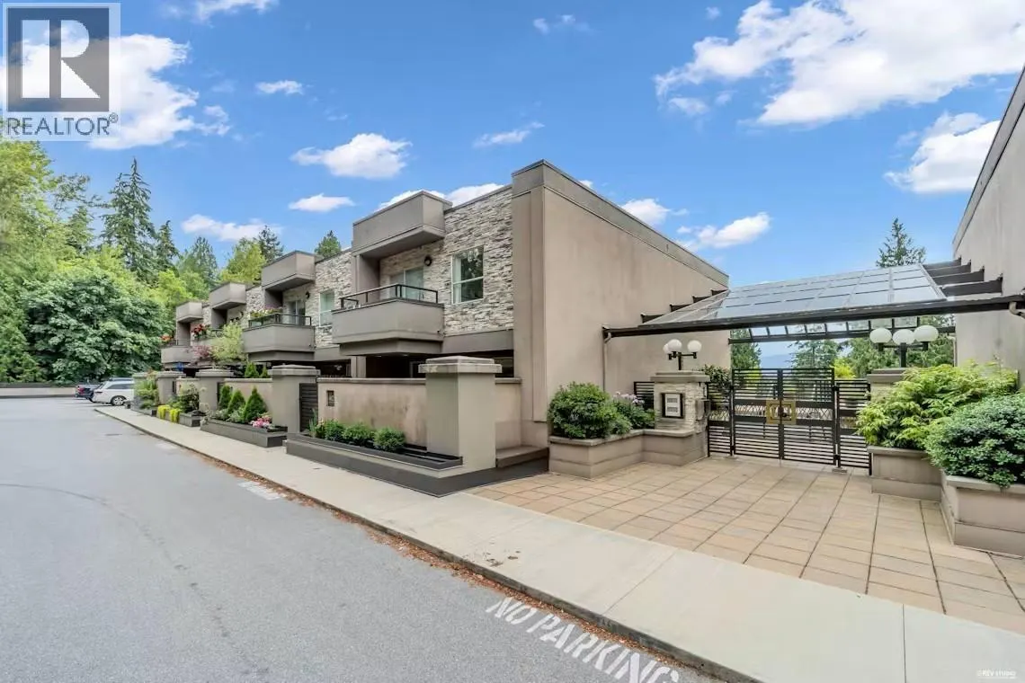 207 1500 OSTLER COURT