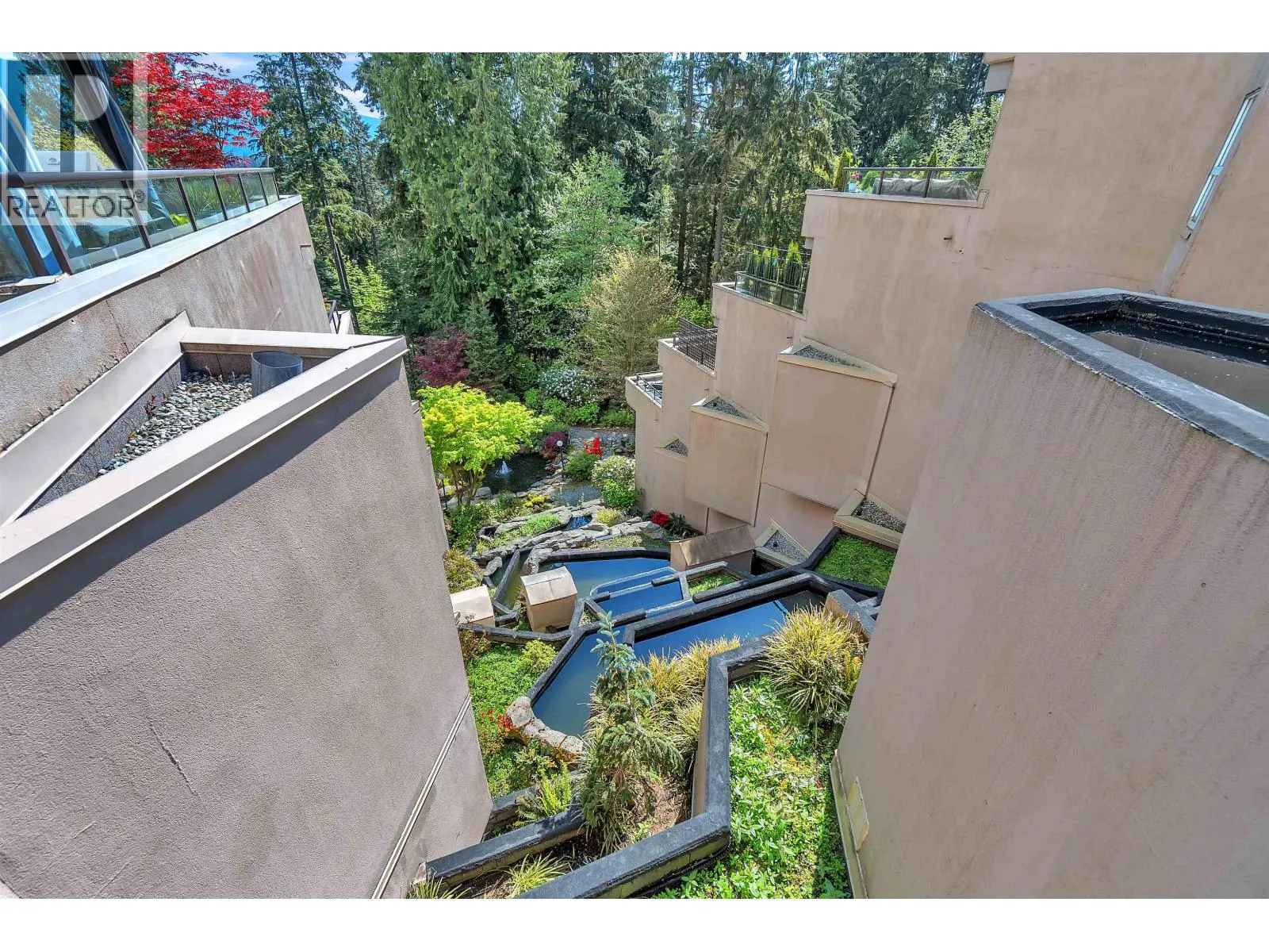 207 1500 OSTLER COURT