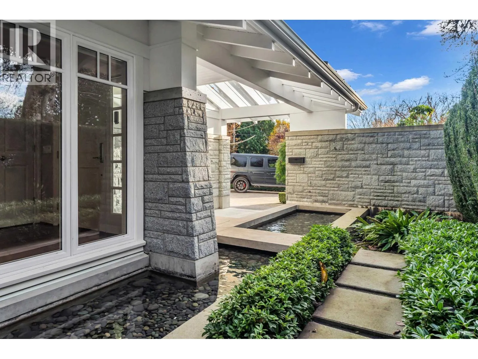 4358 ERWIN DRIVE