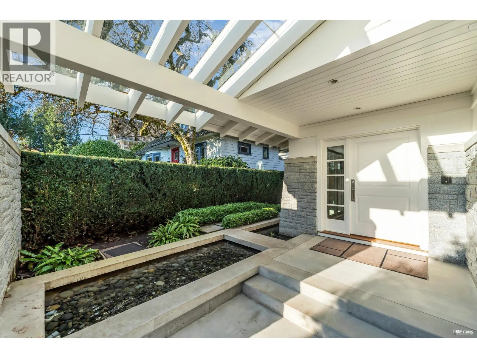 4358 ERWIN DRIVE