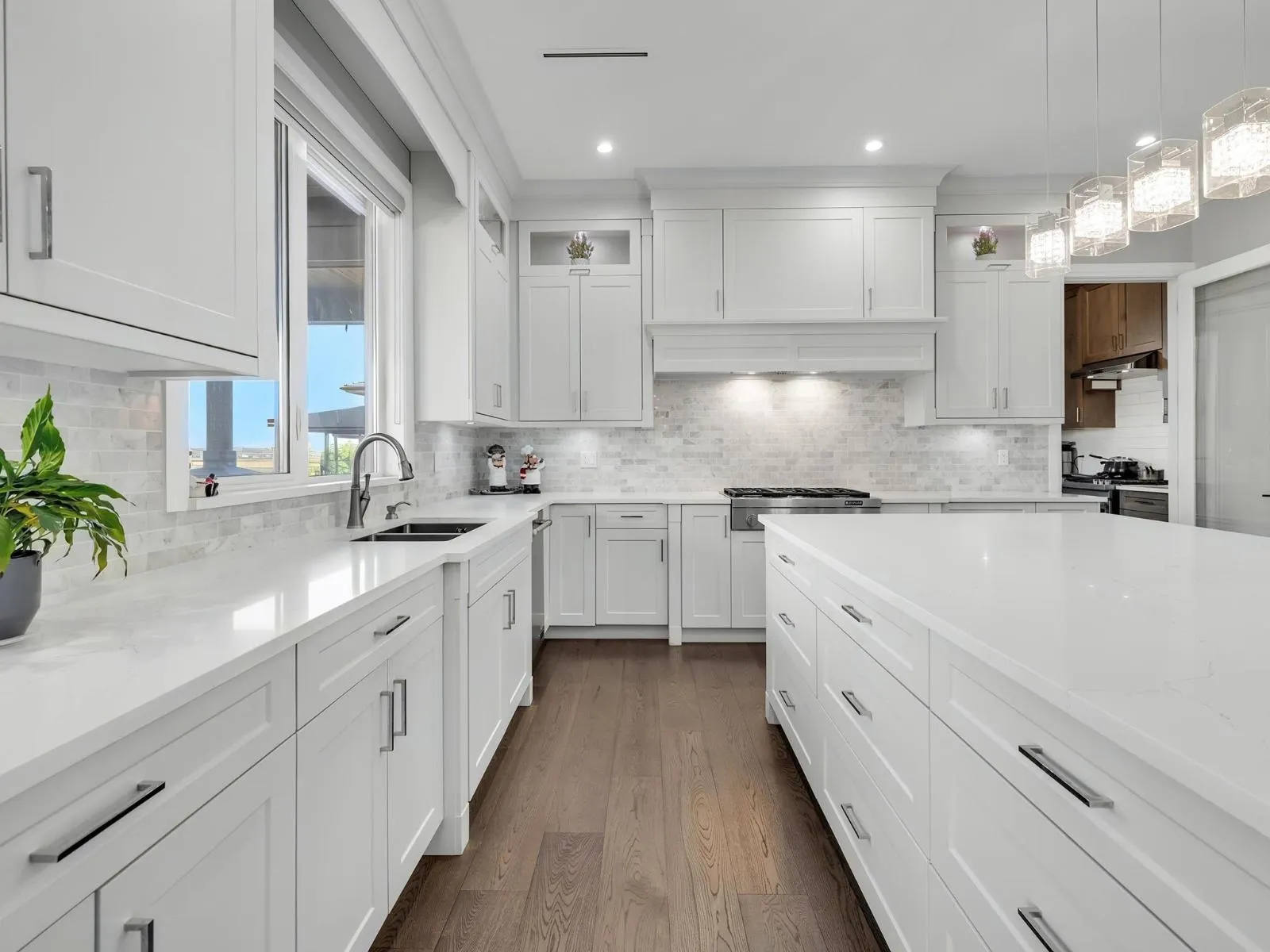 15949 39A AVENUE