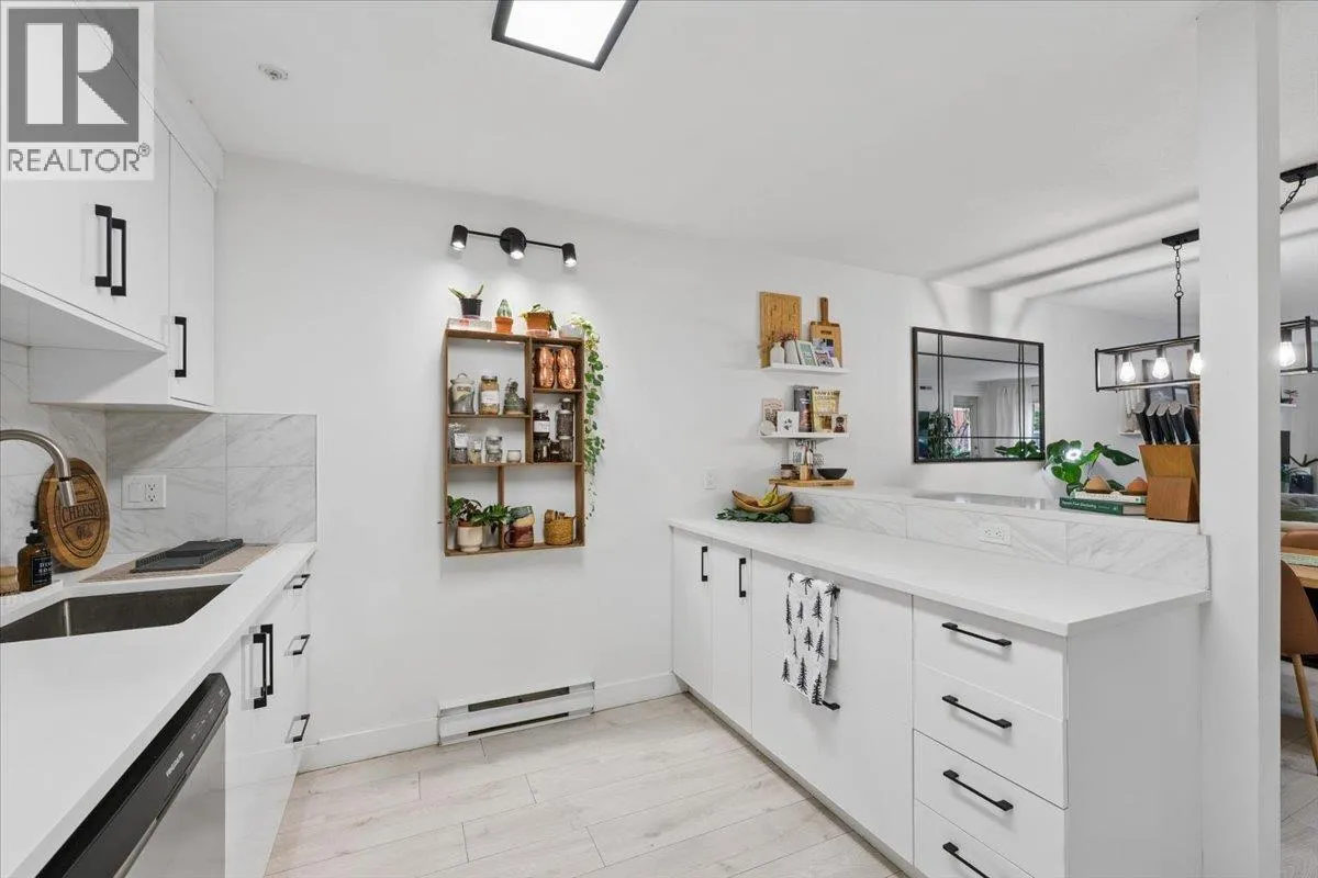 121 3 RIALTO COURT