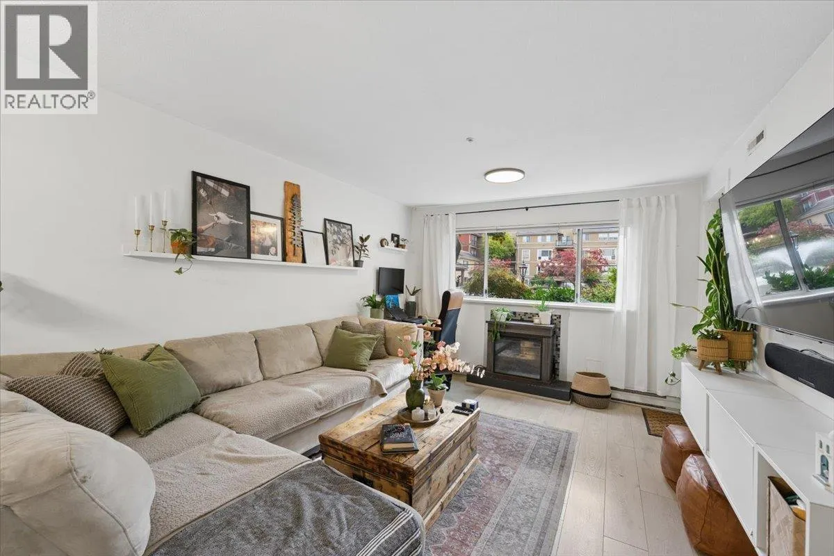 121 3 RIALTO COURT