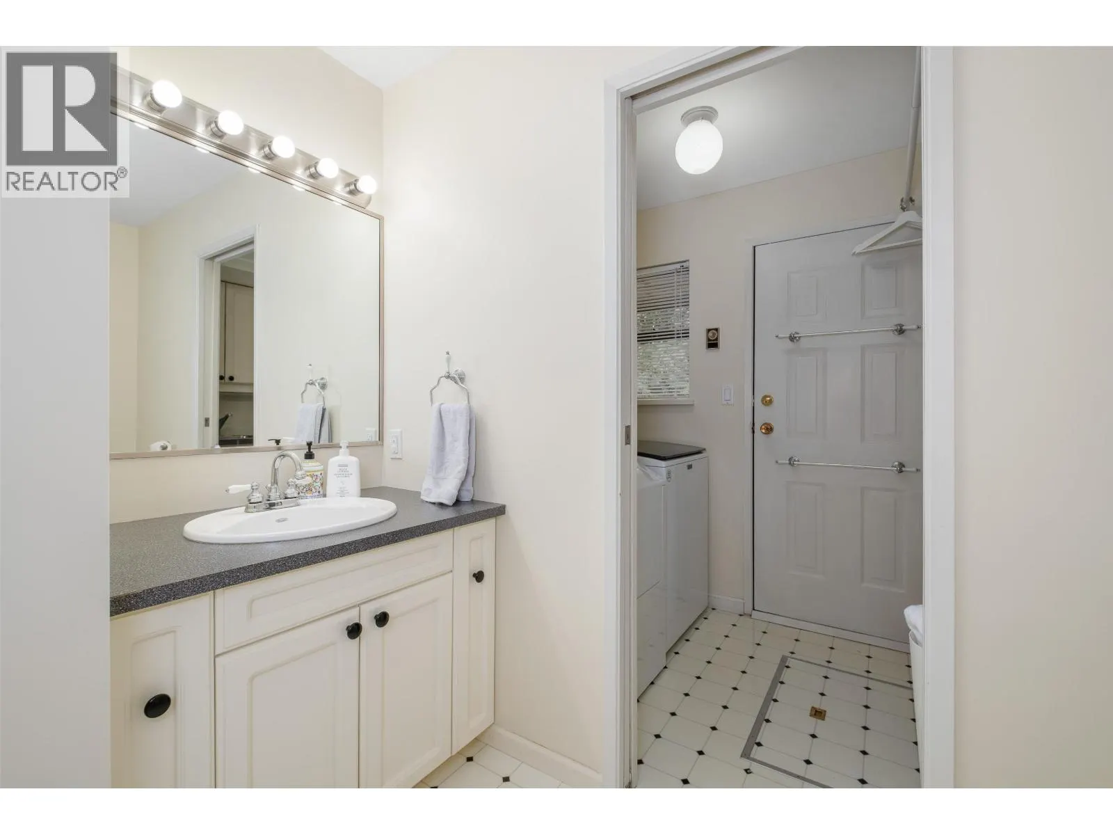 12795 FERN CRESCENT