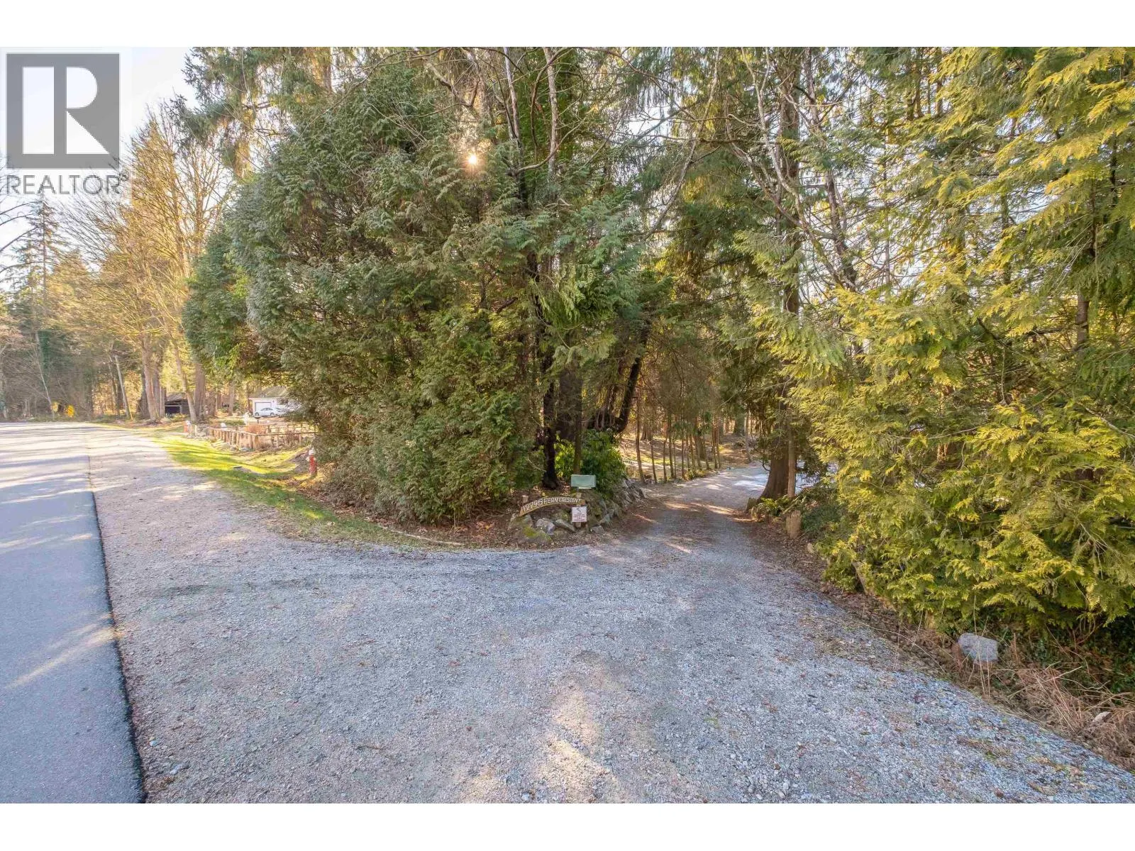 12795 FERN CRESCENT