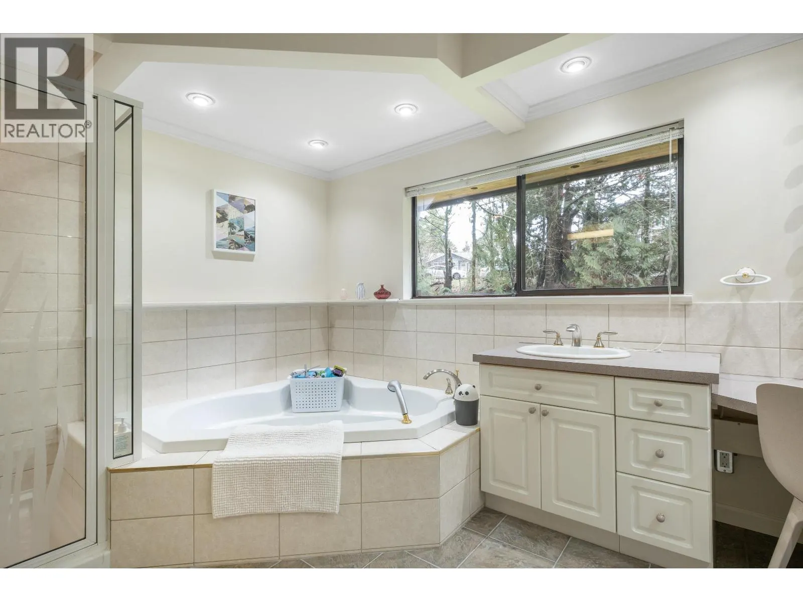 12795 FERN CRESCENT