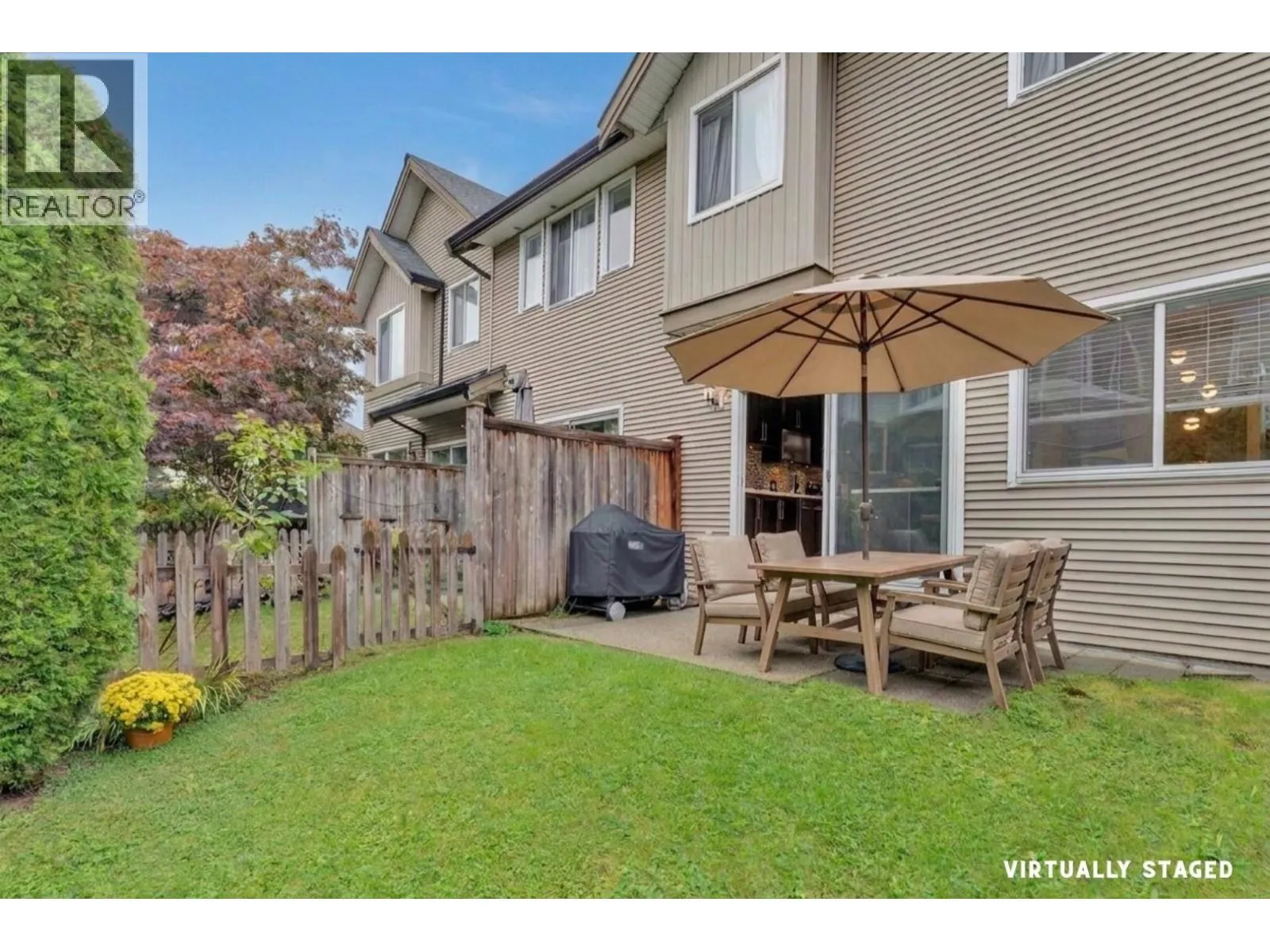 142 1055 RIVERWOOD GATE