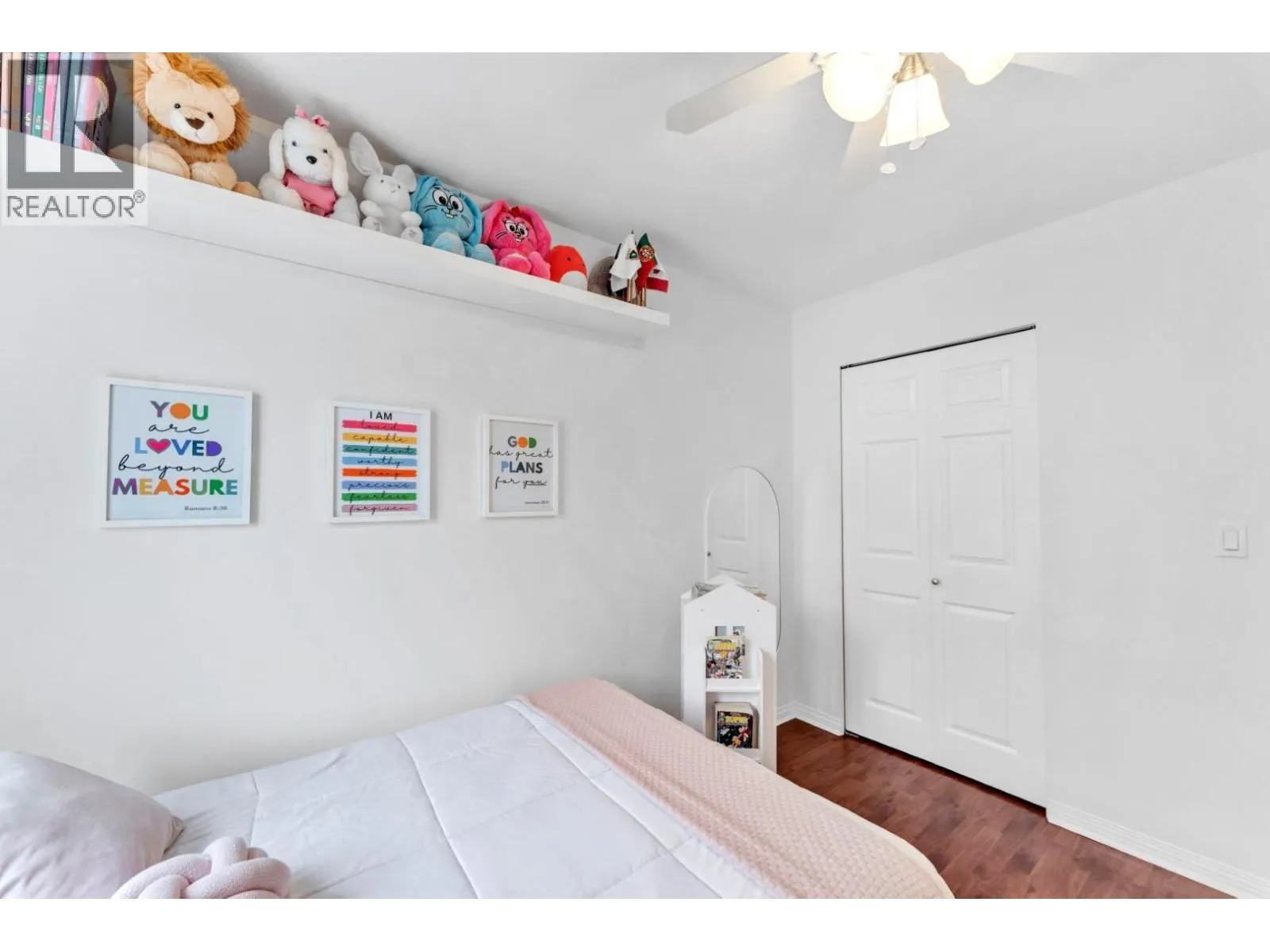 142 1055 RIVERWOOD GATE