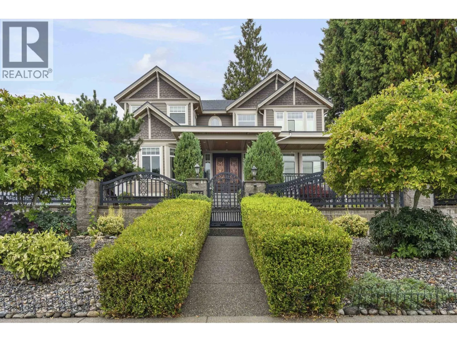 1415 NANAIMO STREET