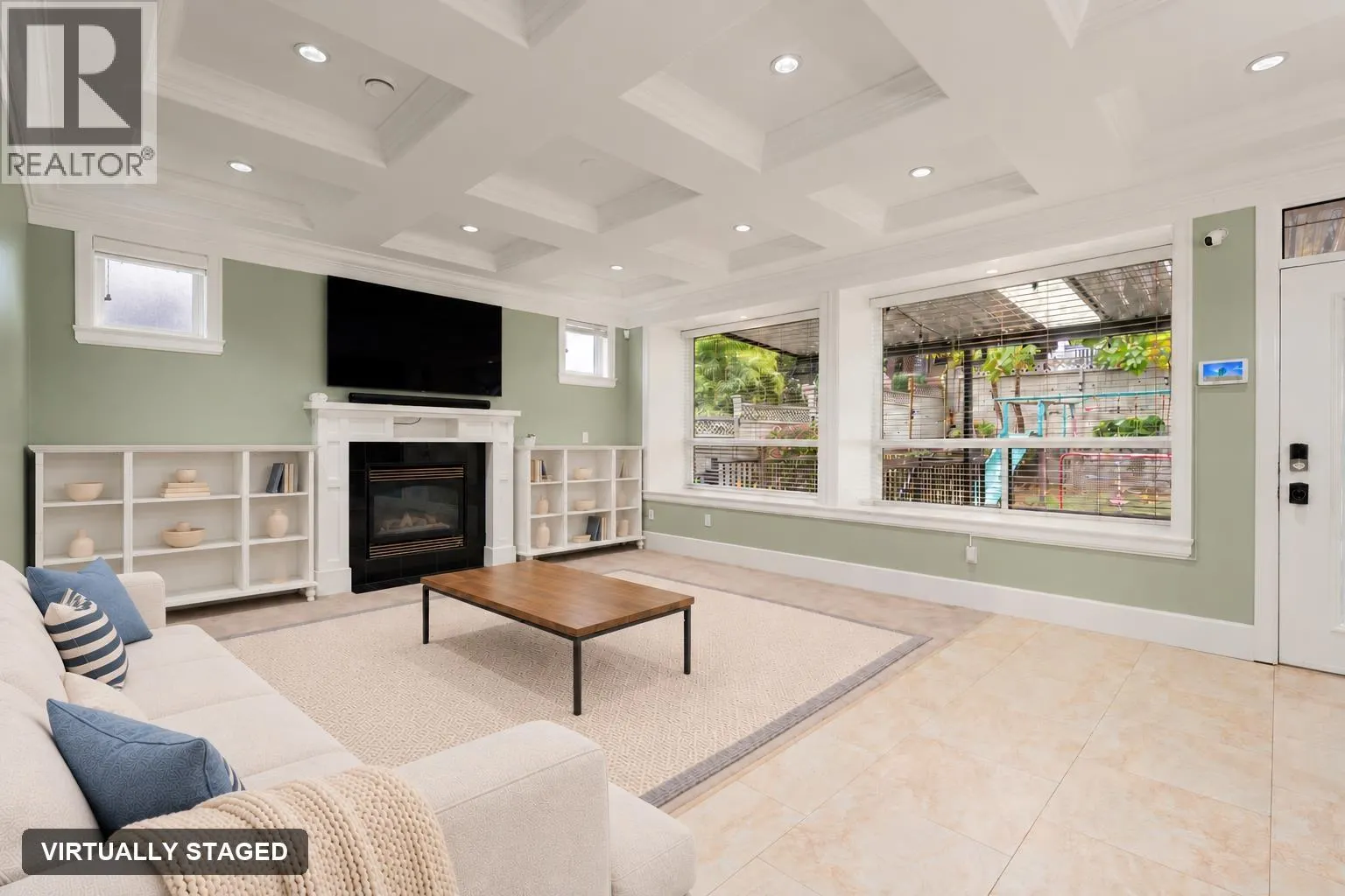 1415 NANAIMO STREET