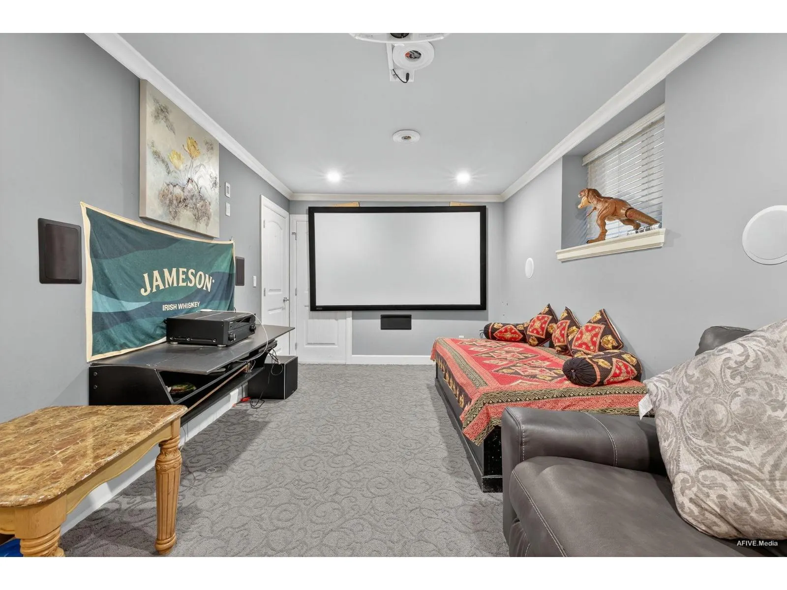 Avenue 17372 64A AVENUE