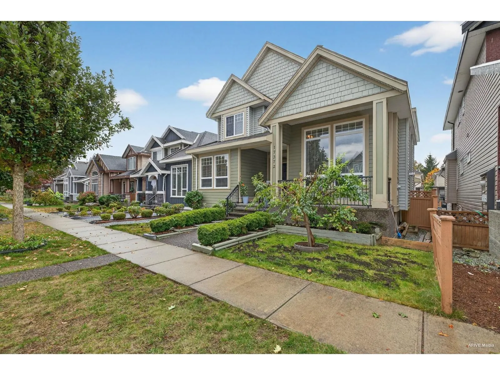 Avenue 17372 64A AVENUE