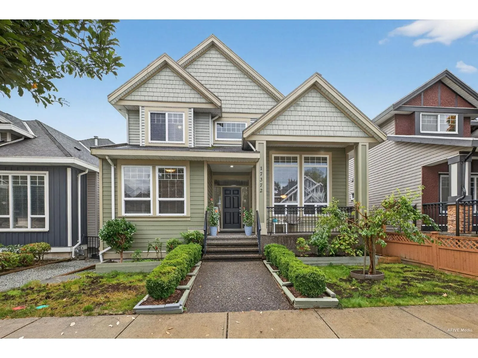Avenue 17372 64A AVENUE