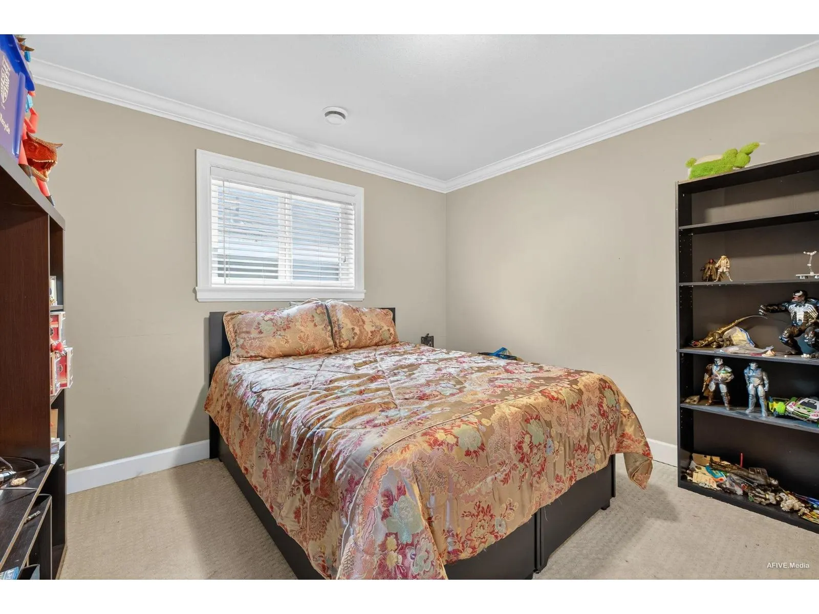 Avenue 17372 64A AVENUE