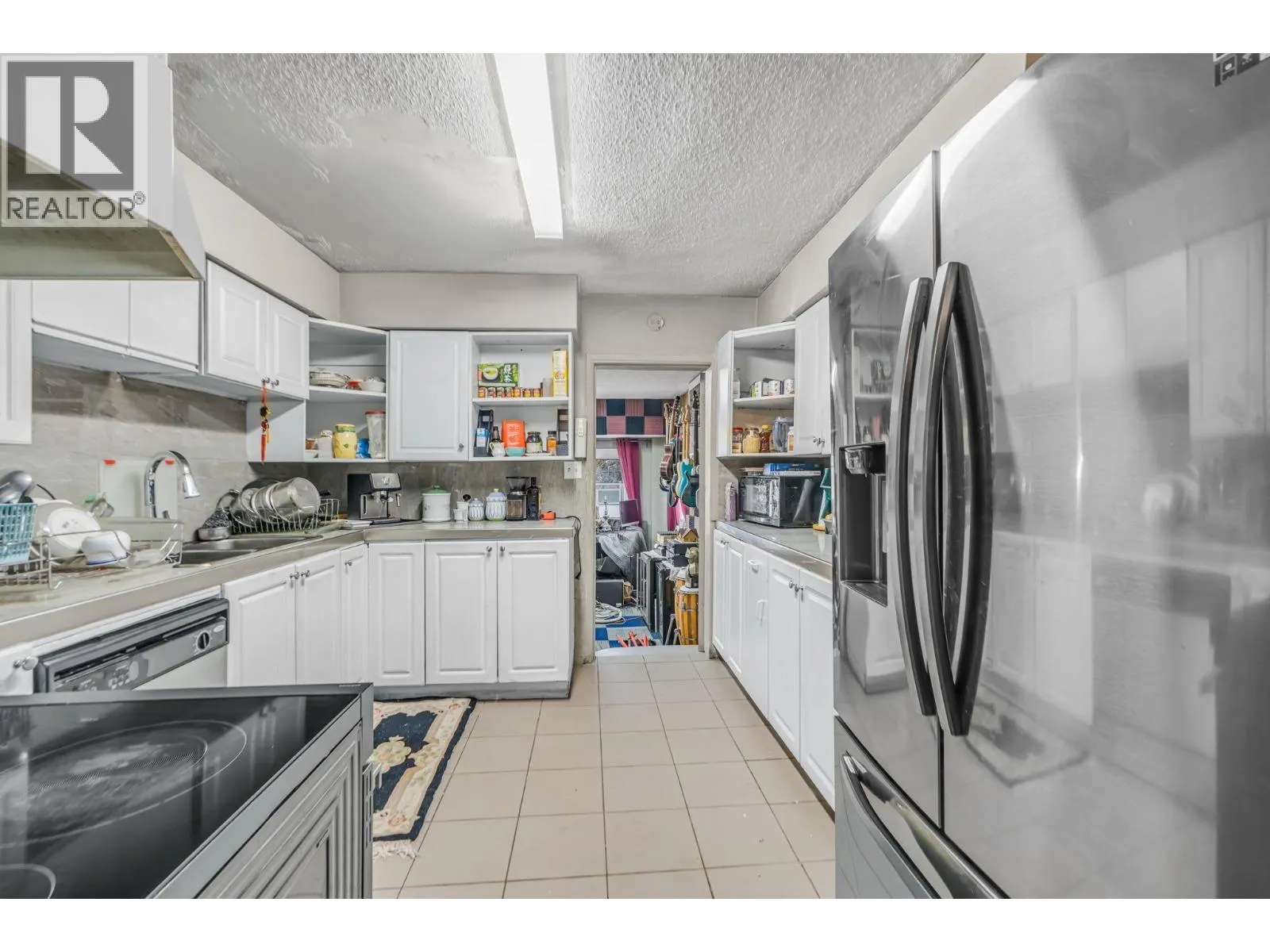 2141 MARINE WAY