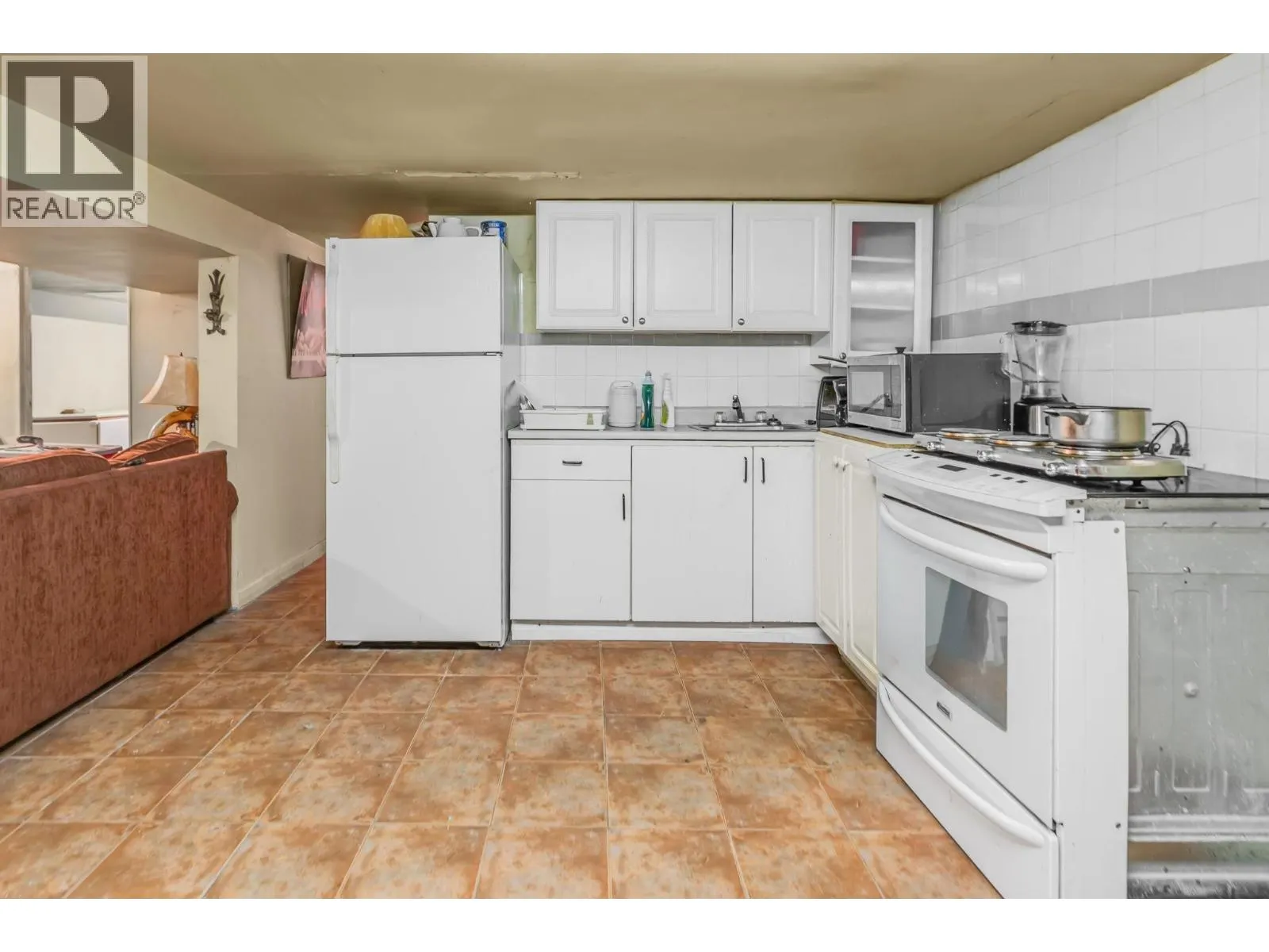 2141 MARINE WAY