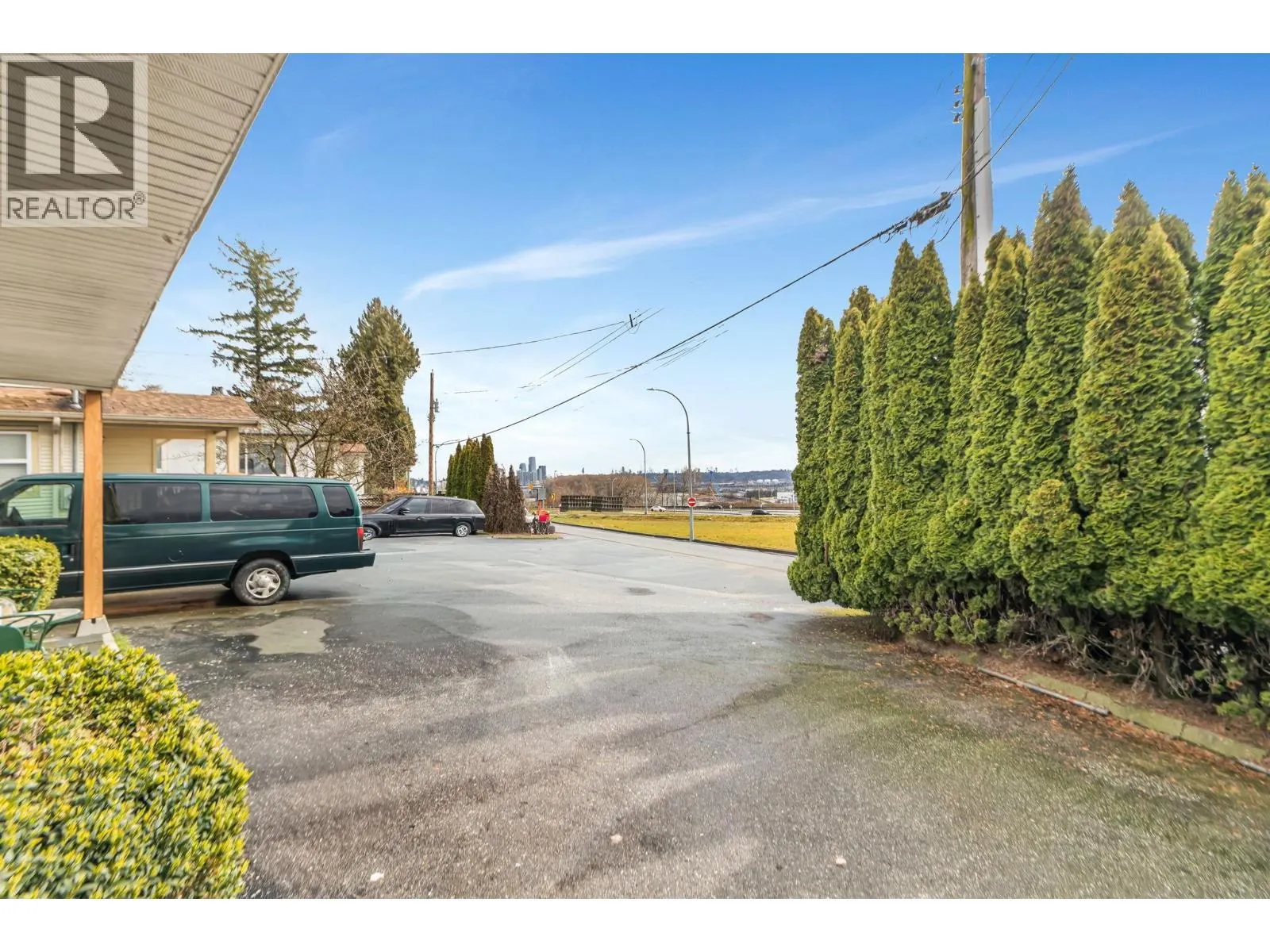 2141 MARINE WAY