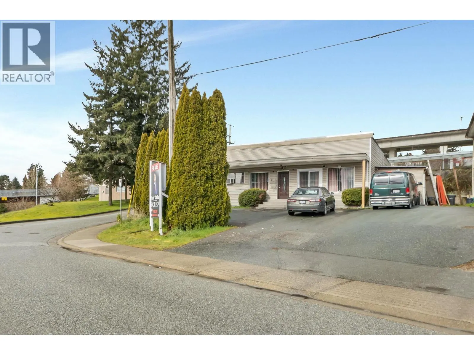 2141 MARINE WAY