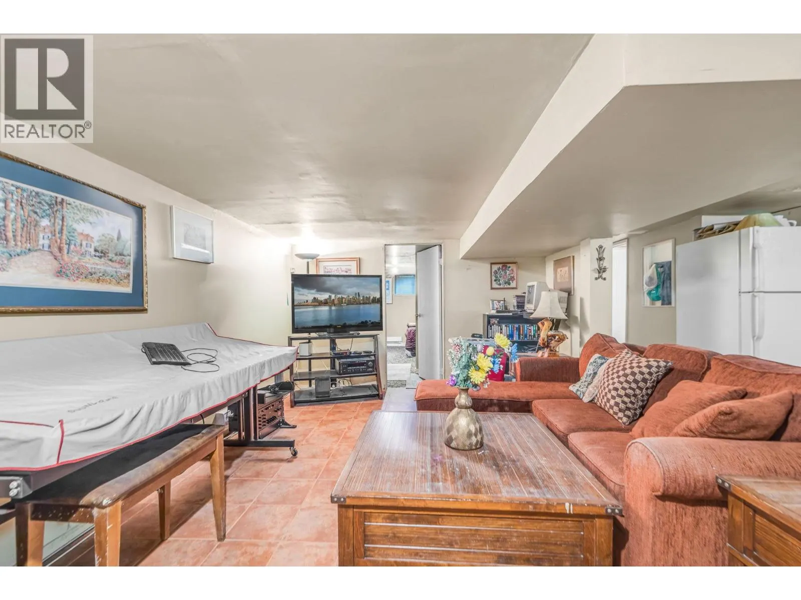 2141 MARINE WAY