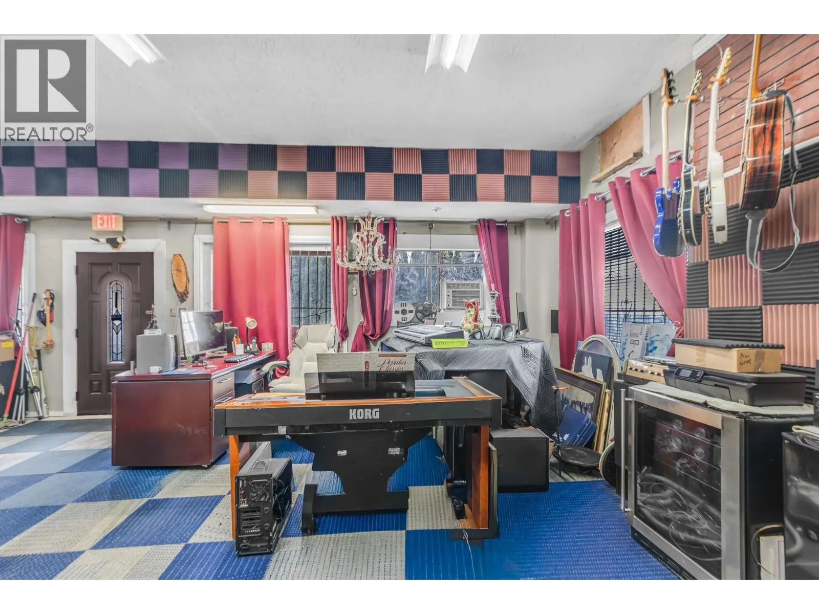 2141 MARINE WAY