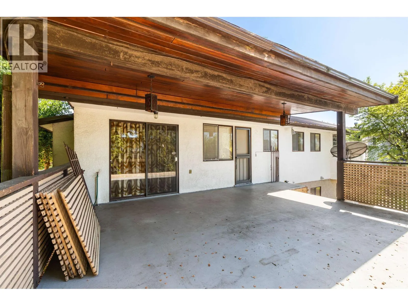 2019 PAULUS CRESCENT