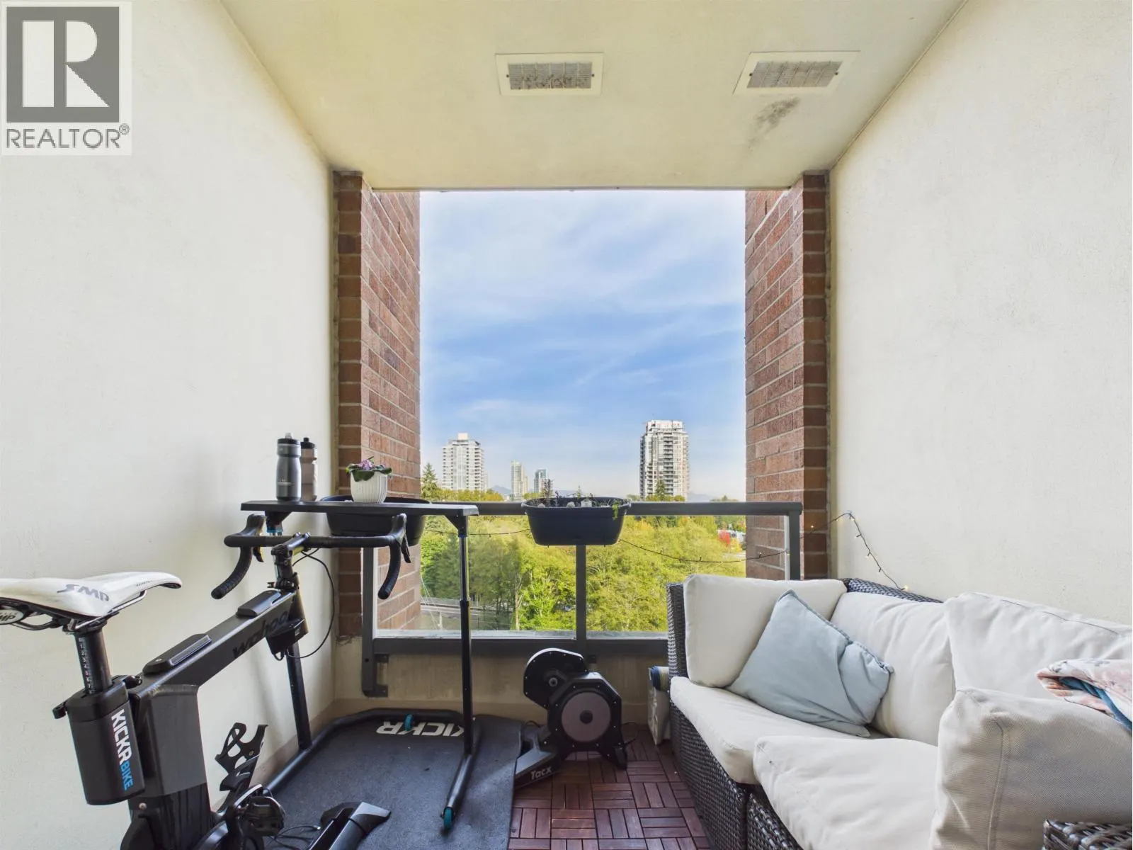 1003 6837 STATION HILL DRIVE