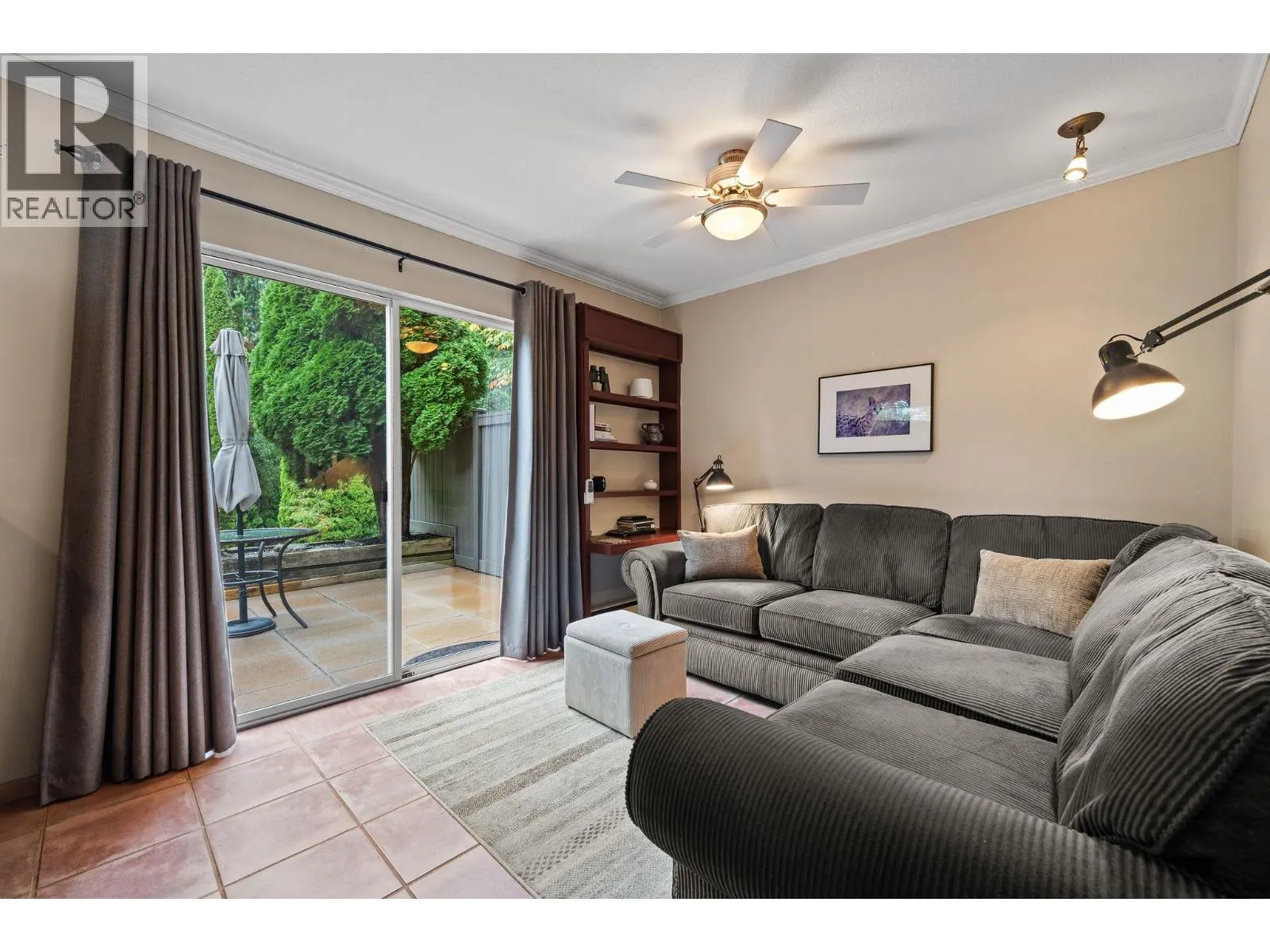 2894 MOUNT SEYMOUR PARKWAY