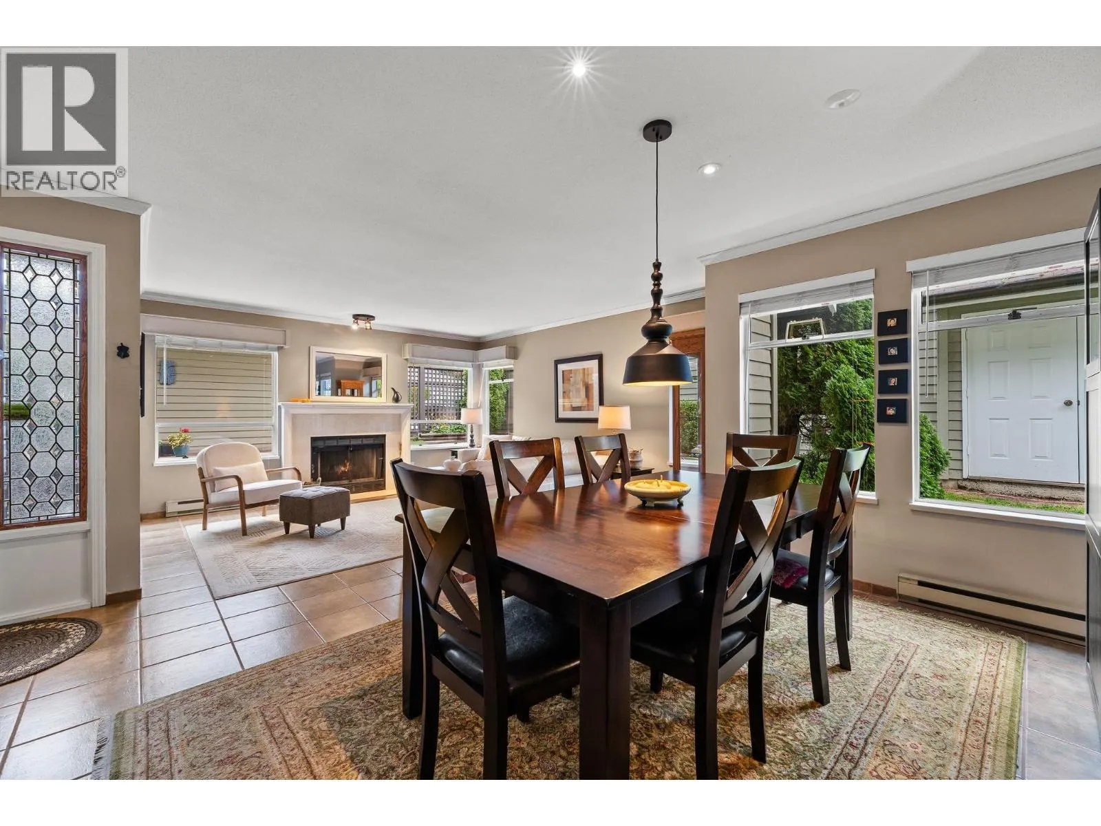 2894 MOUNT SEYMOUR PARKWAY