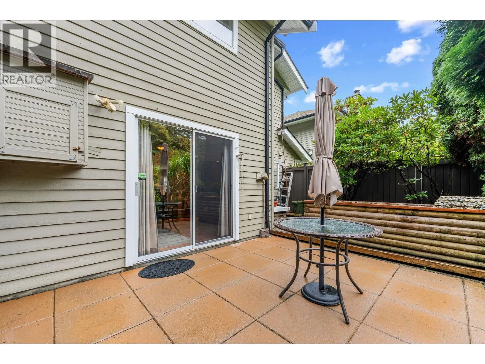 2894 MOUNT SEYMOUR PARKWAY