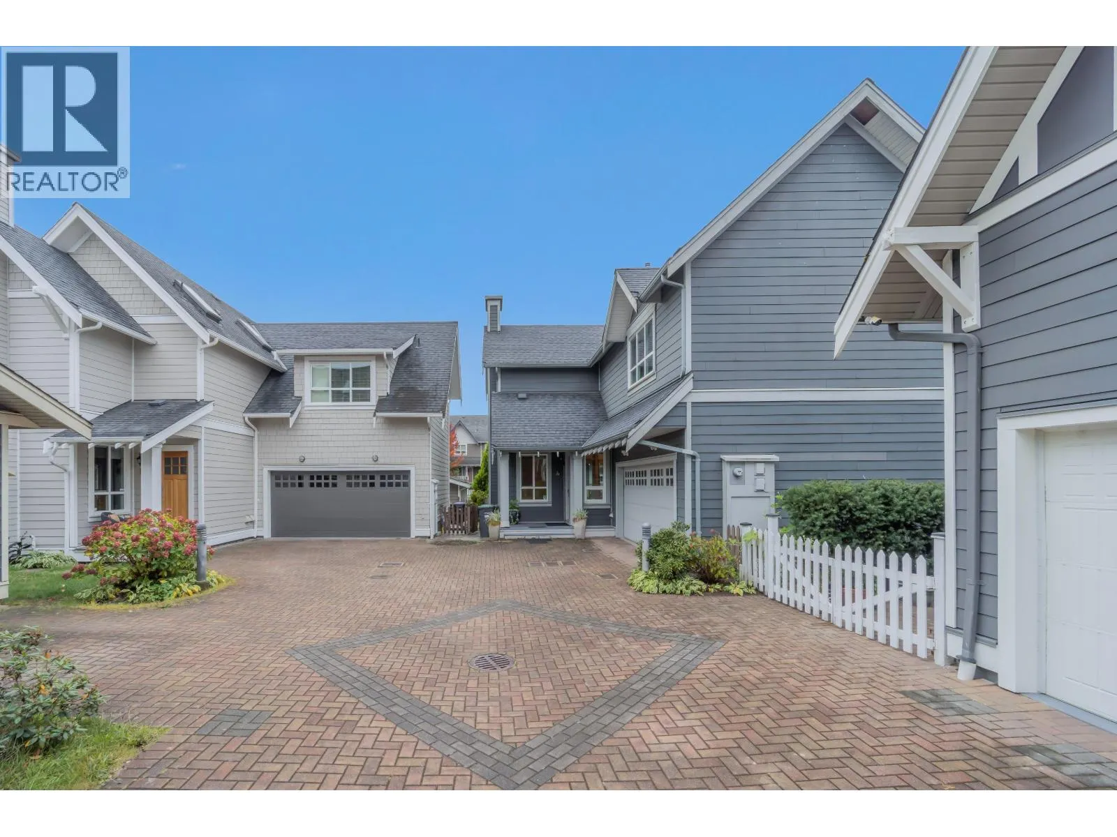 264 HOLLY AVENUE