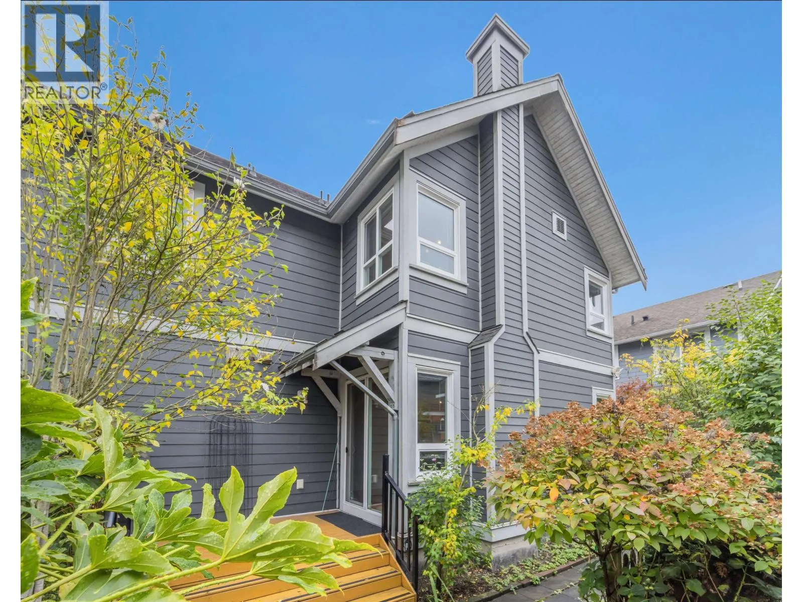 264 HOLLY AVENUE