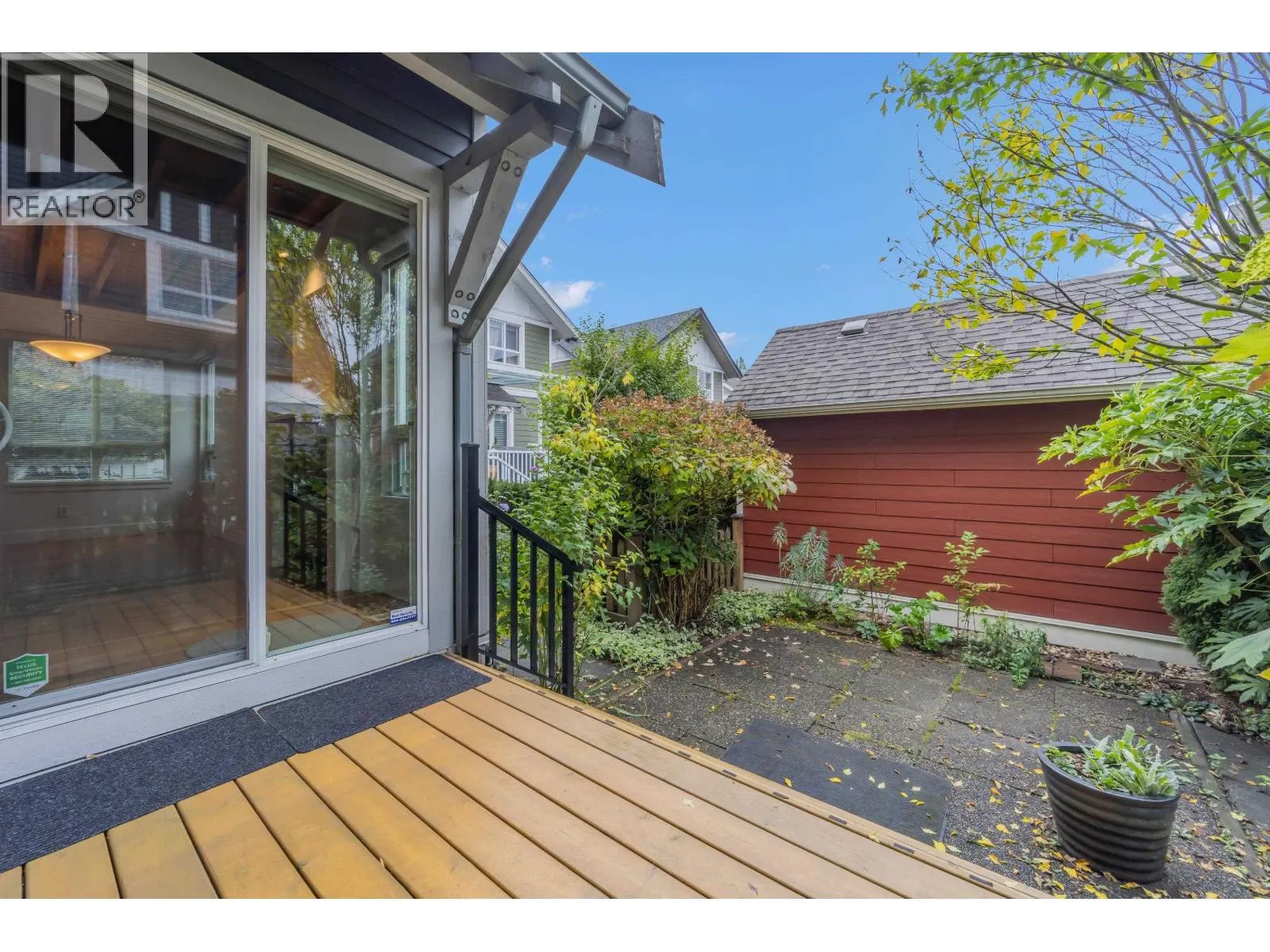 264 HOLLY AVENUE