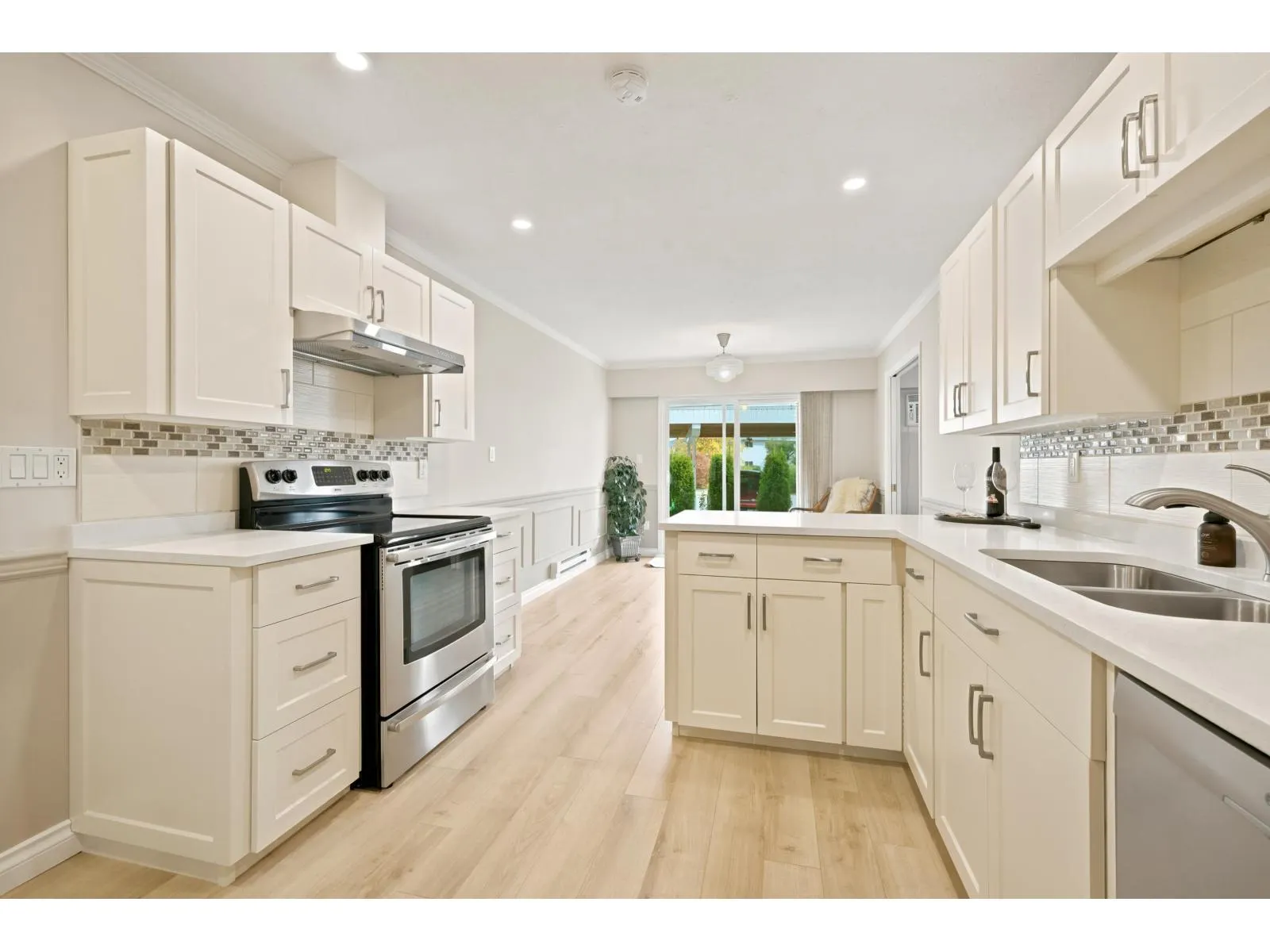 129 32691 GARIBALDI DRIVE
