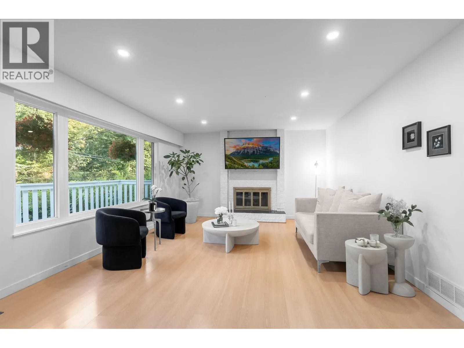 1835 ARBORLYNN DRIVE