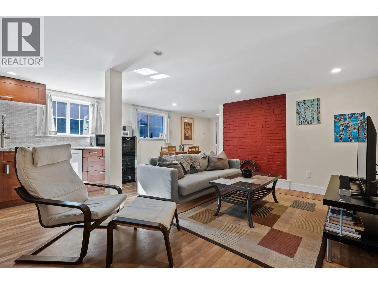 617 FIFTH STREET