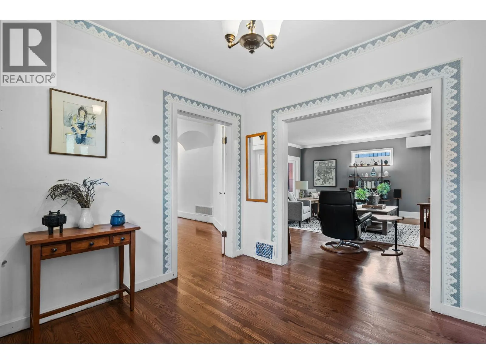617 FIFTH STREET