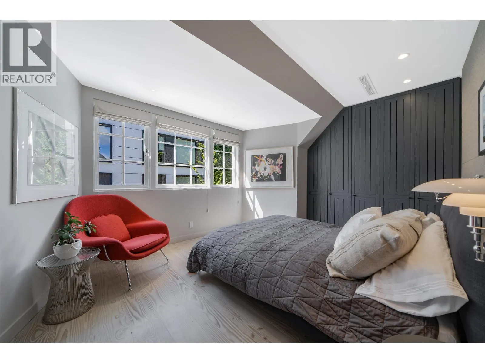 1501 ATLAS LANE