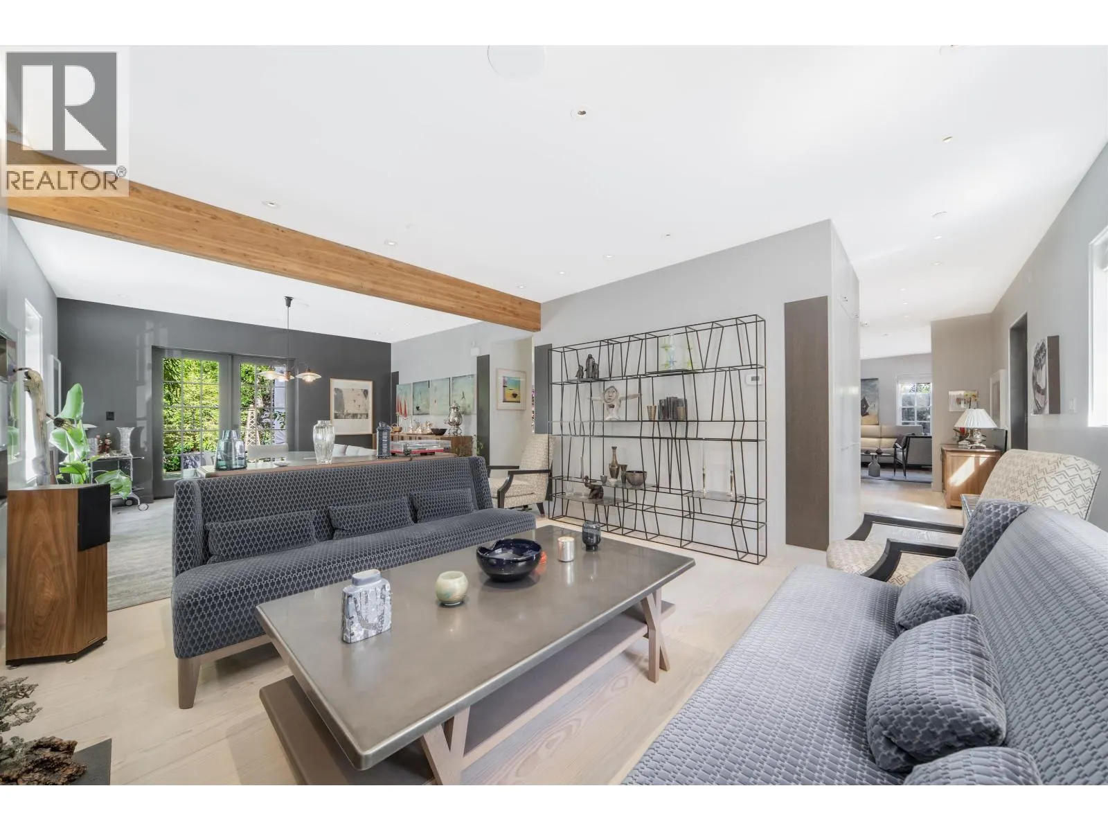 1501 ATLAS LANE