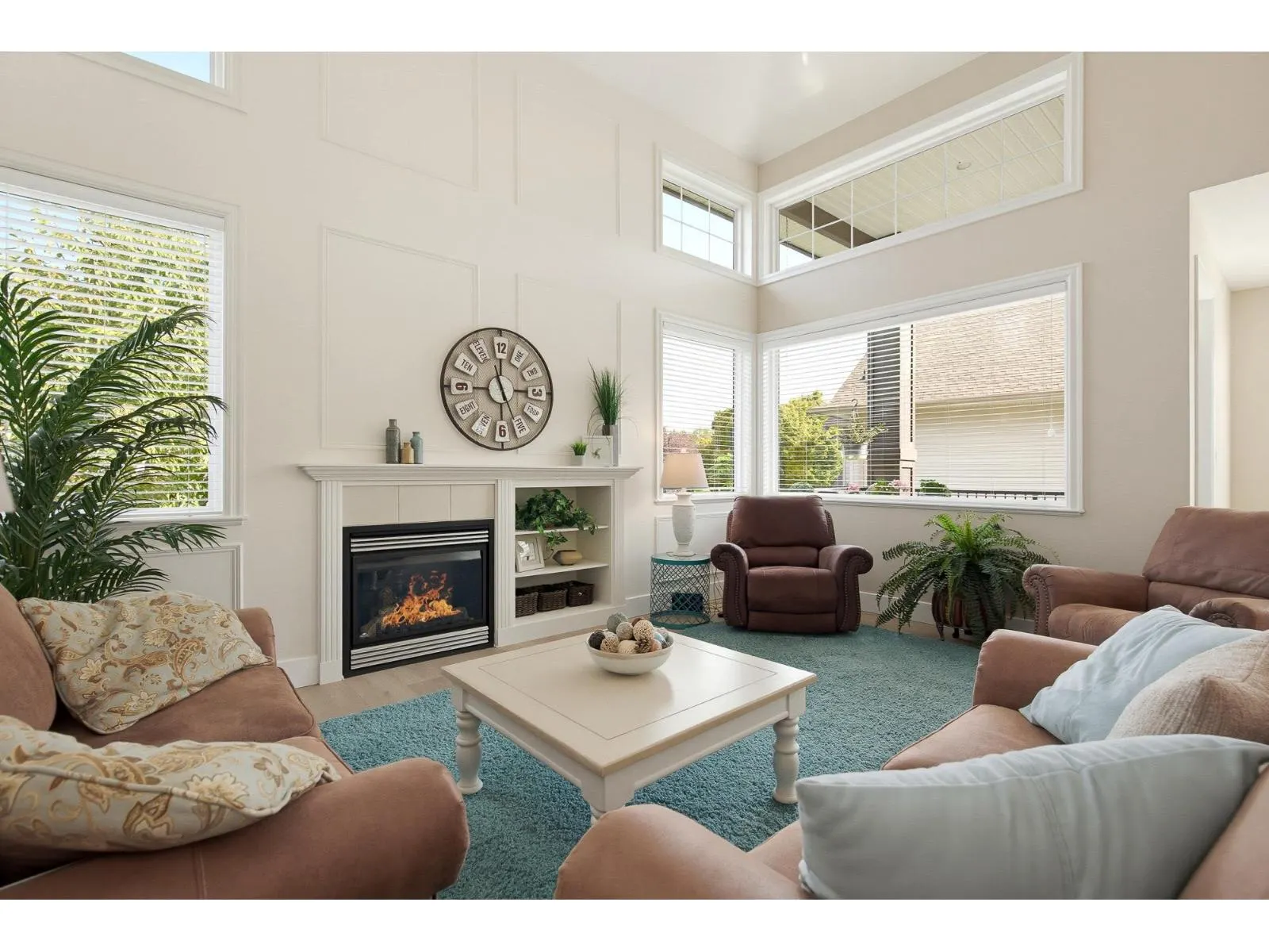 2816 WOODLAND DRIVE