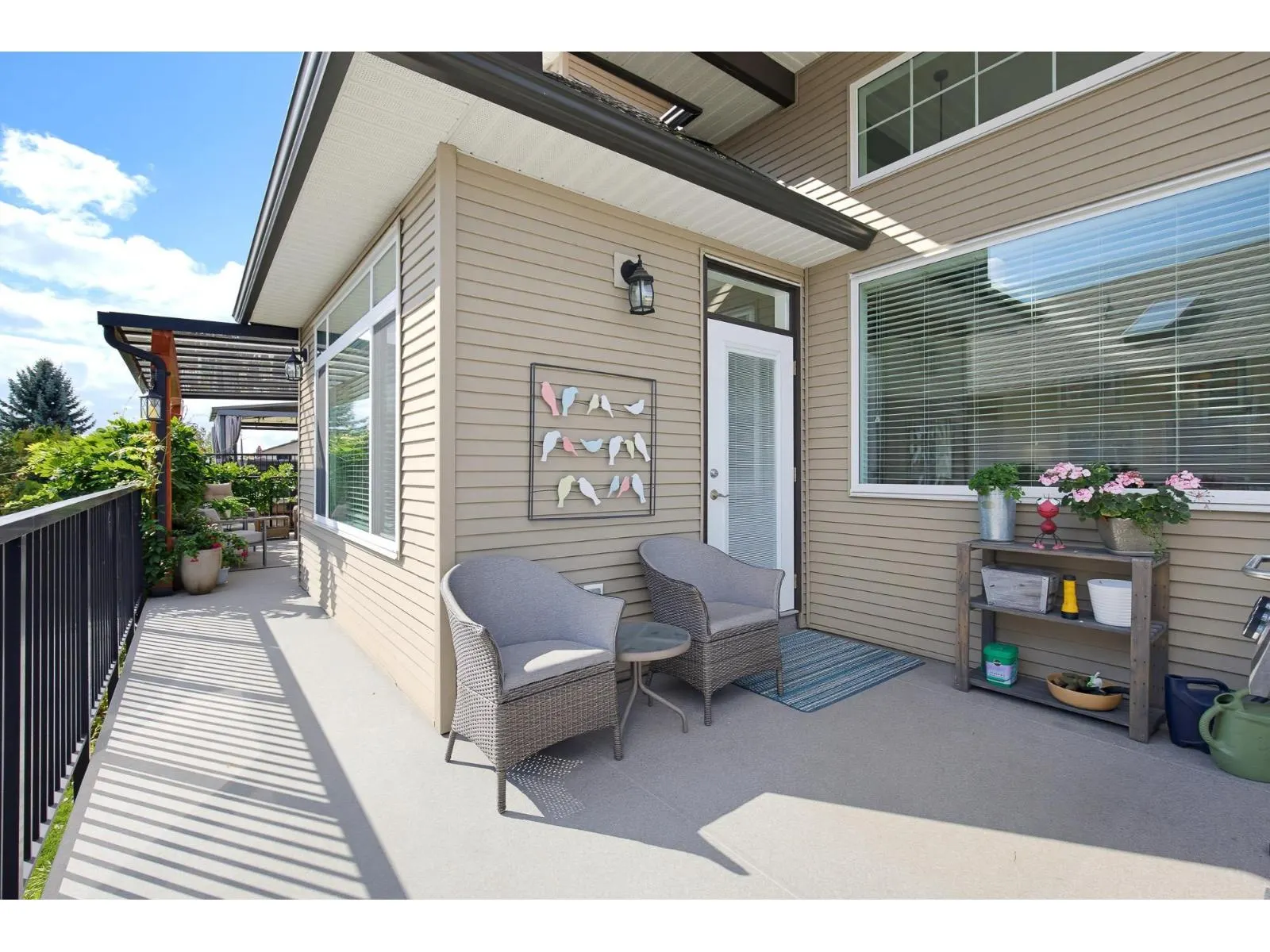 2816 WOODLAND DRIVE