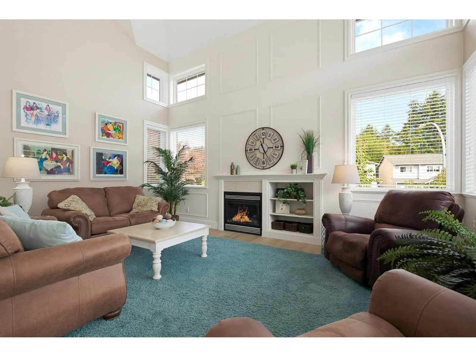 2816 WOODLAND DRIVE