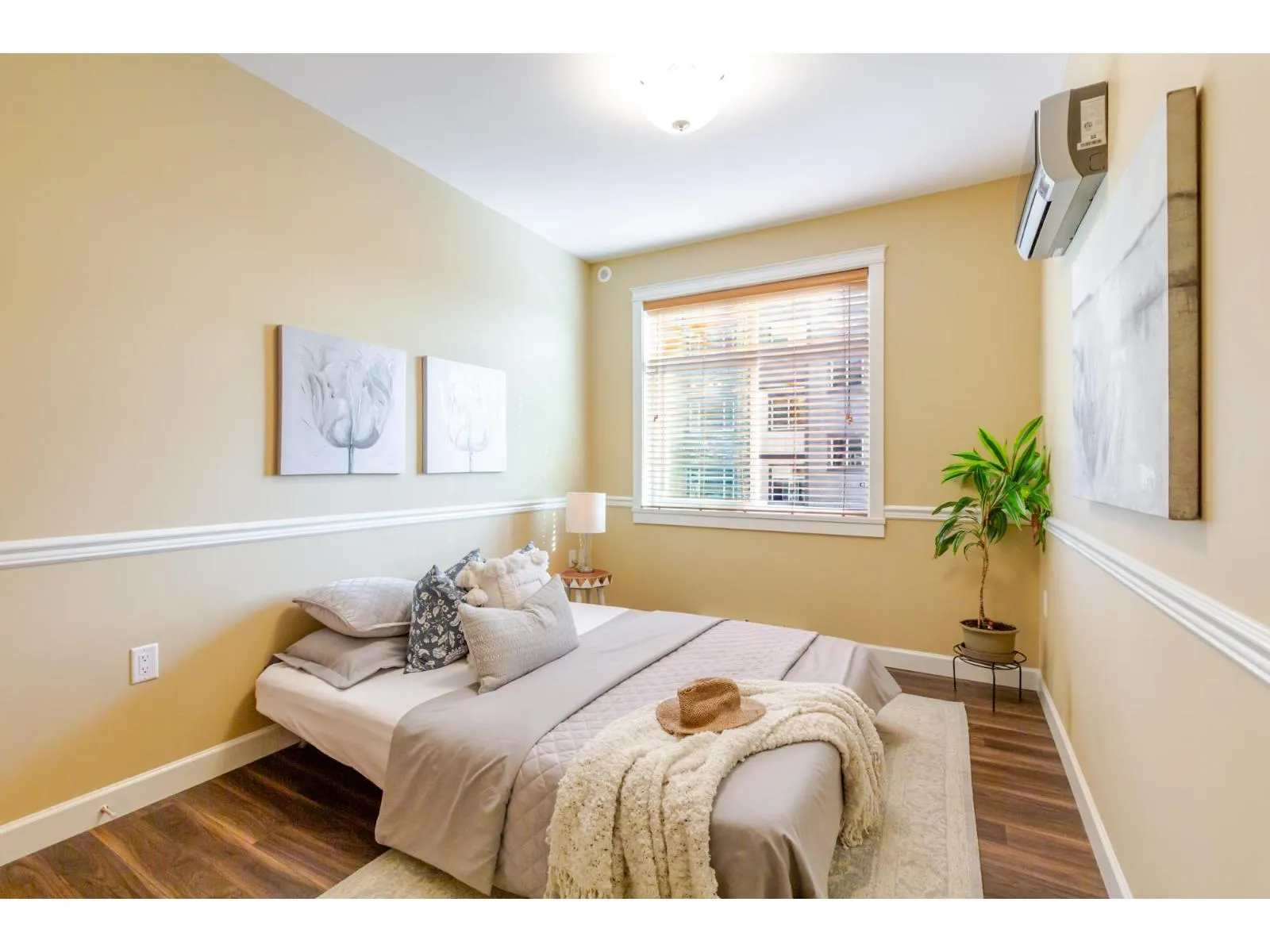 506 8157 207 STREET