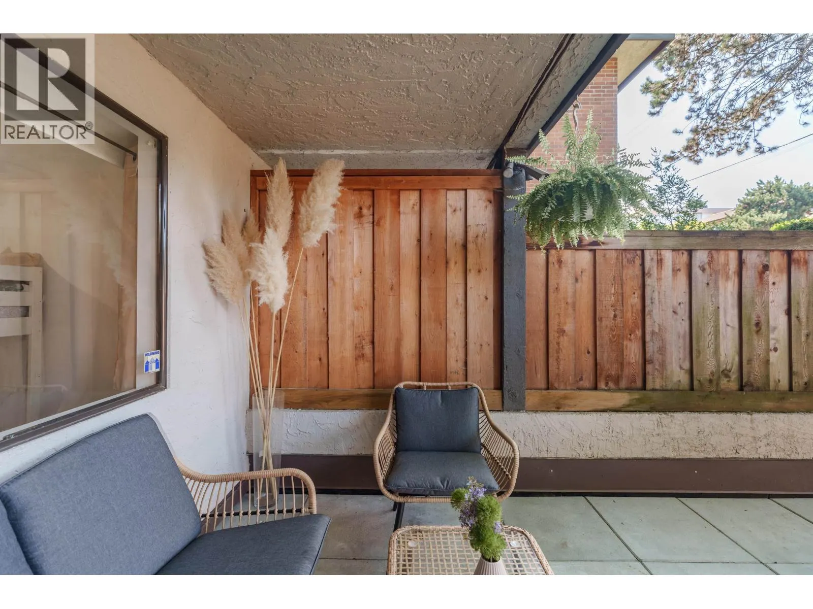 106 316 CEDAR STREET