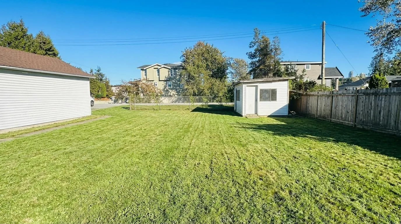 12666 114 AVENUE