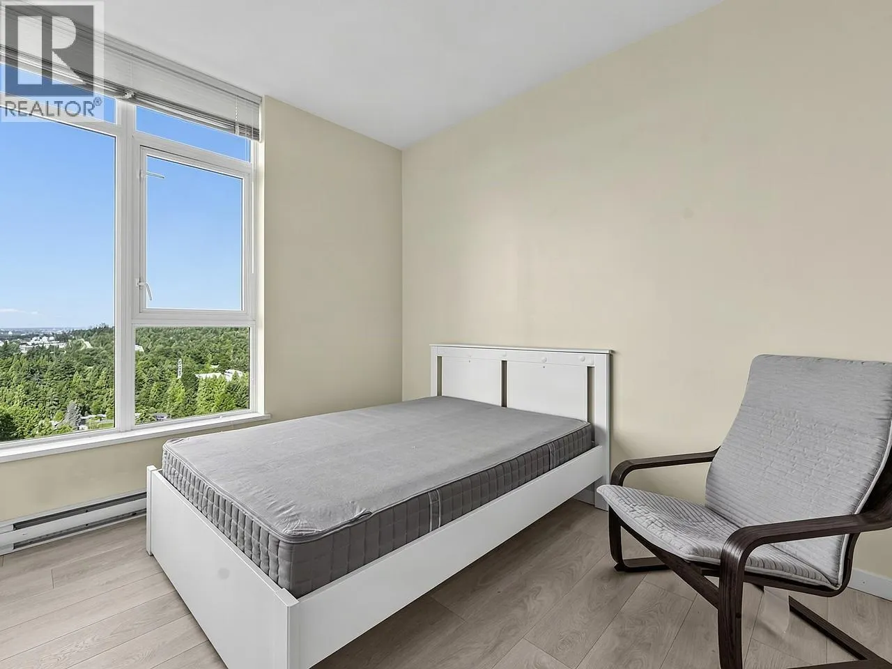 1202 691 NORTH ROAD