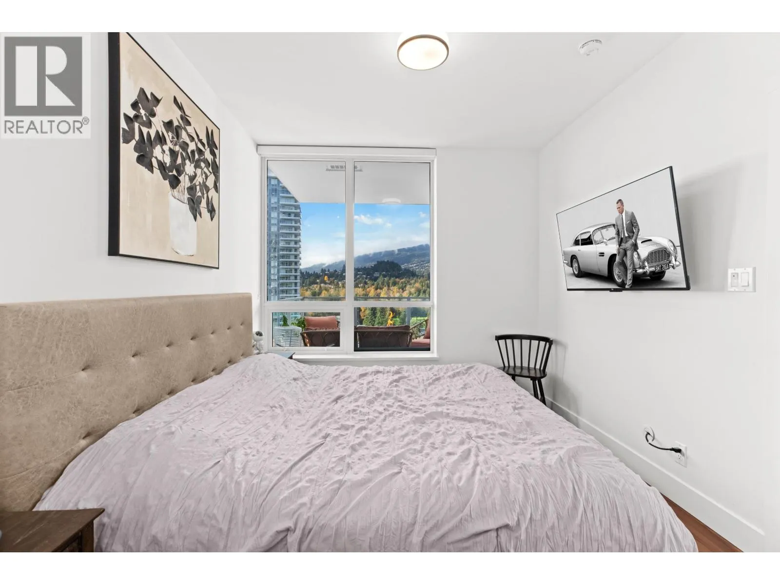 1107 1632 LIONS GATE LANE