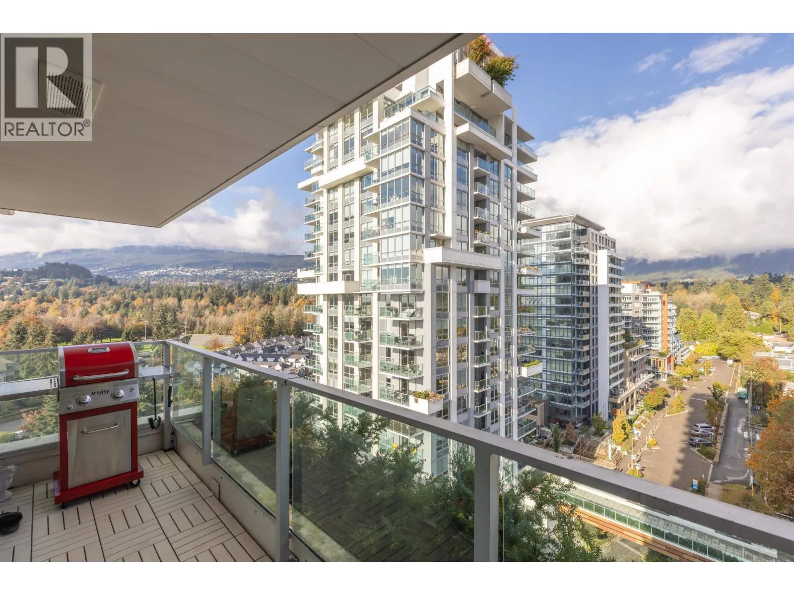 1107 1632 LIONS GATE LANE