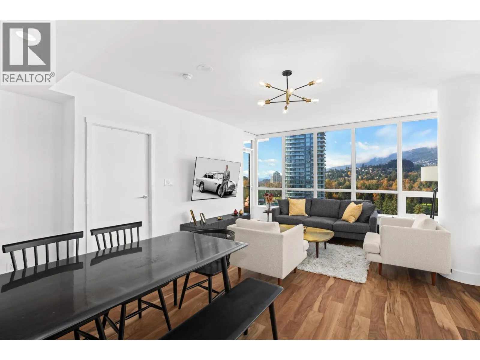 1107 1632 LIONS GATE LANE